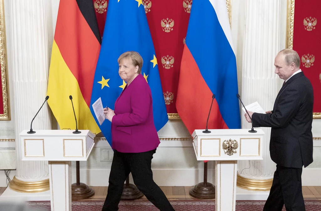 „Merkel z Putinem na Kremlu. Odwilż w stosunkach Unii Europejskiej z Rosją nadchodzi wielkimi krokami” – dr Bartłomiej Nowak, ekspert CSM